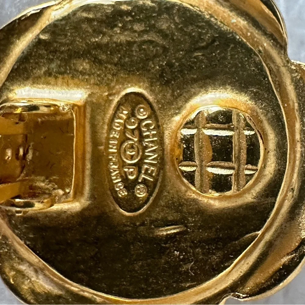 Vintage Chanel Clip On Earrings